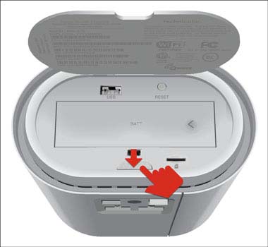 SmartHub door release button